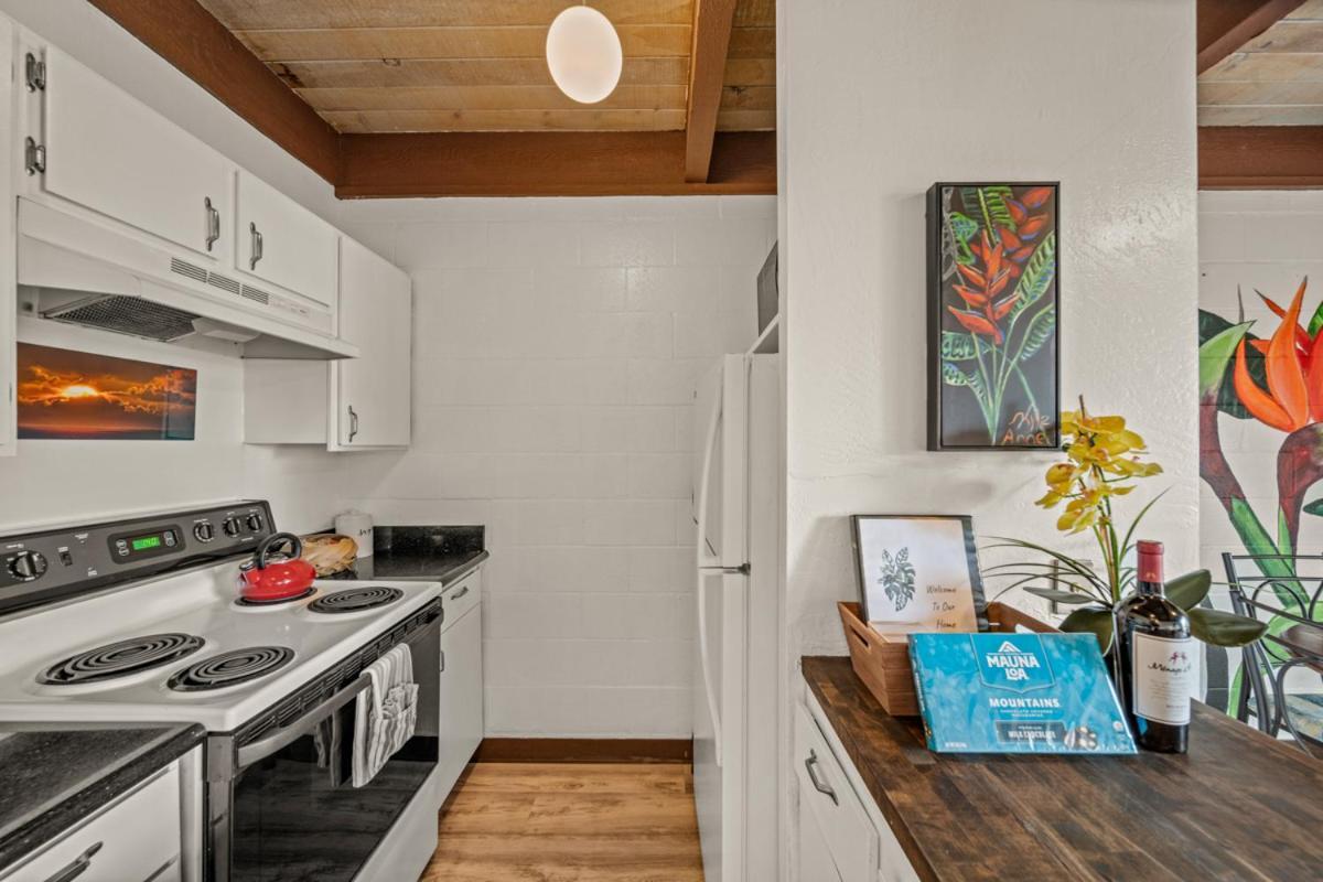 Newly Upgraded 1Br Unit Near Beach Max Of 5 Guests カイルア・コナ エクステリア 写真