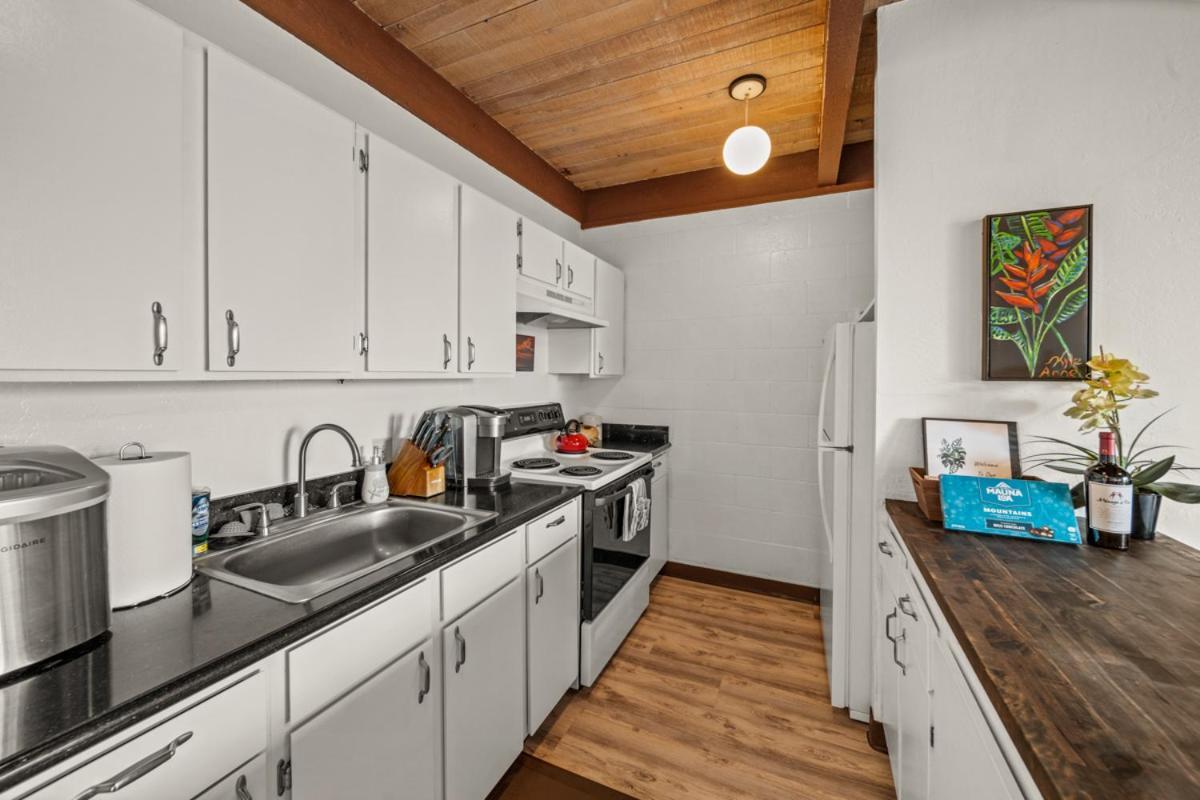 Newly Upgraded 1Br Unit Near Beach Max Of 5 Guests カイルア・コナ エクステリア 写真