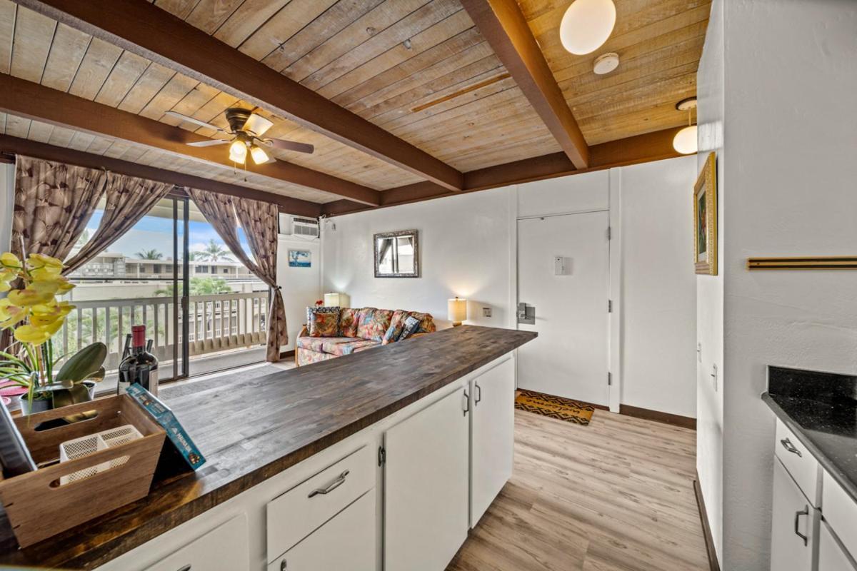 Newly Upgraded 1Br Unit Near Beach Max Of 5 Guests カイルア・コナ エクステリア 写真